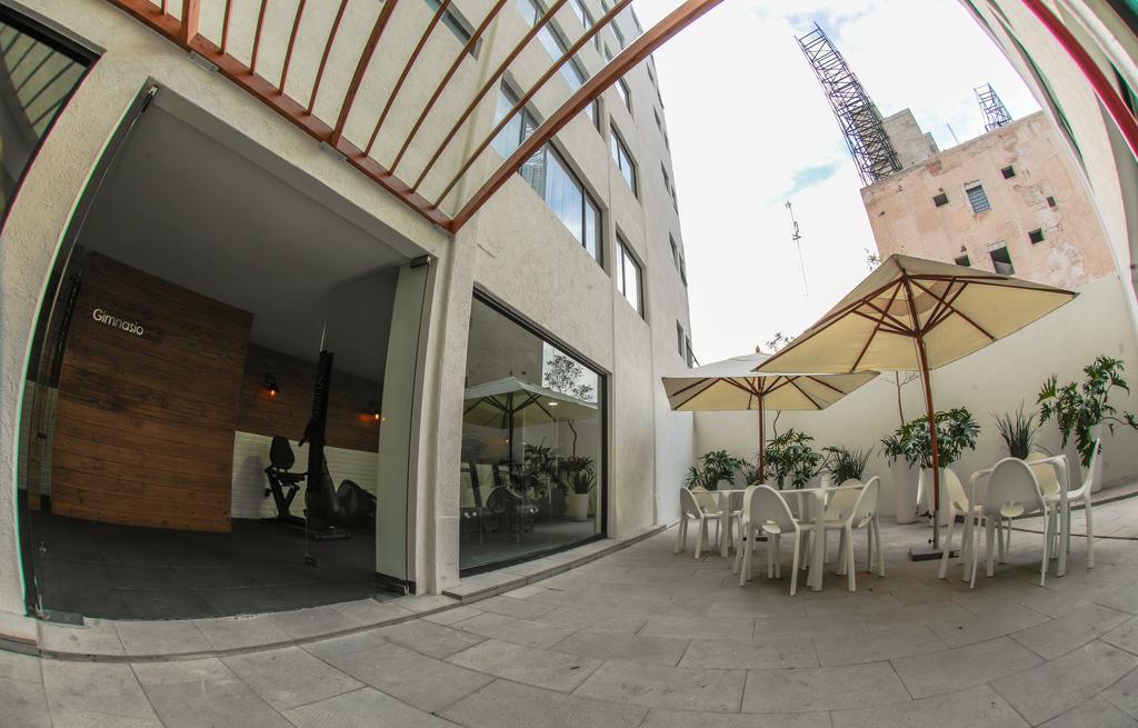 เปร์ลา เซ็นทรัล Hotel กัวดาลาฮารา ภายนอก รูปภาพ