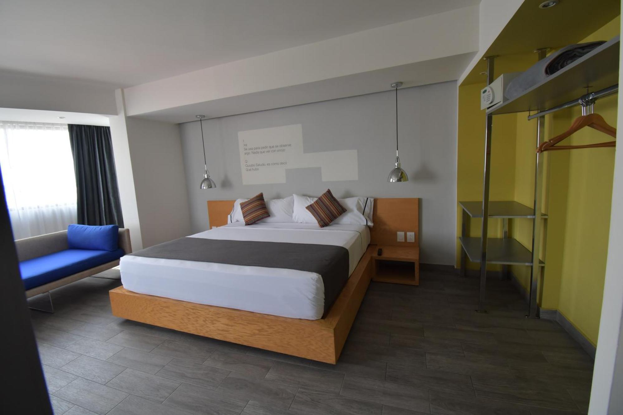 เปร์ลา เซ็นทรัล Hotel กัวดาลาฮารา ภายนอก รูปภาพ