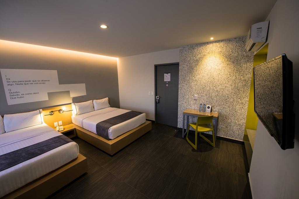 เปร์ลา เซ็นทรัล Hotel กัวดาลาฮารา ภายนอก รูปภาพ